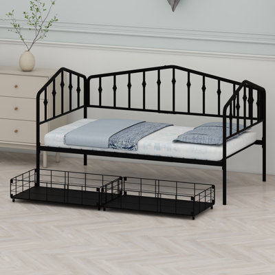 Le lit de jour avec tiroirs coulissants offre un savoir-faire élégant et un espace de rangement polyvalent