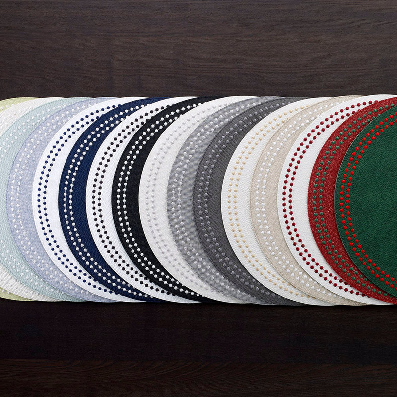Pearls Vinyl Round Placemats, White/Rose