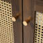 Meuble-lavabo de 30 po avec portes en bambou tissé à la main, armoire en panneau de fibres à densité moyenne et conception à fermeture en douceur