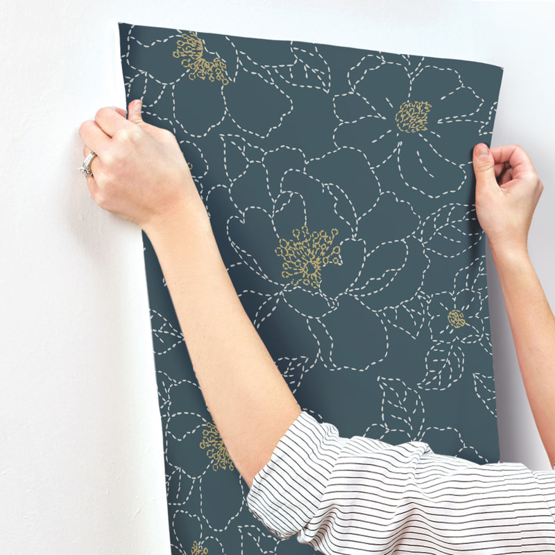 Camariya Floral Metallic Wallpaper Double Roll, Indigo