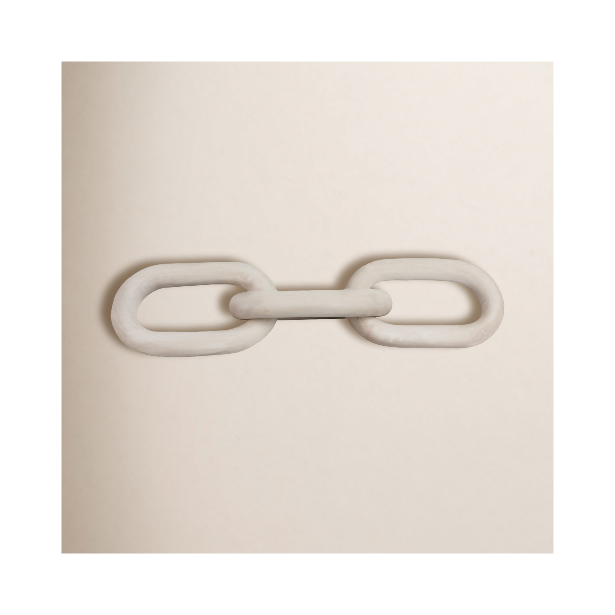 Decorative Object Paulownia Wood Sculptural Interlocking Chain Link Design Modern Accent Piece with Abstract Organic Form Stylish Home Decor Element for Contemporary Artistic Display.