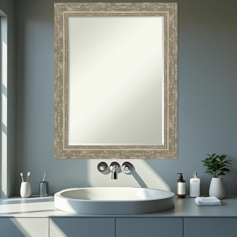 Miroir de salle de bain mural demi-biseau Filigree, Argent argent