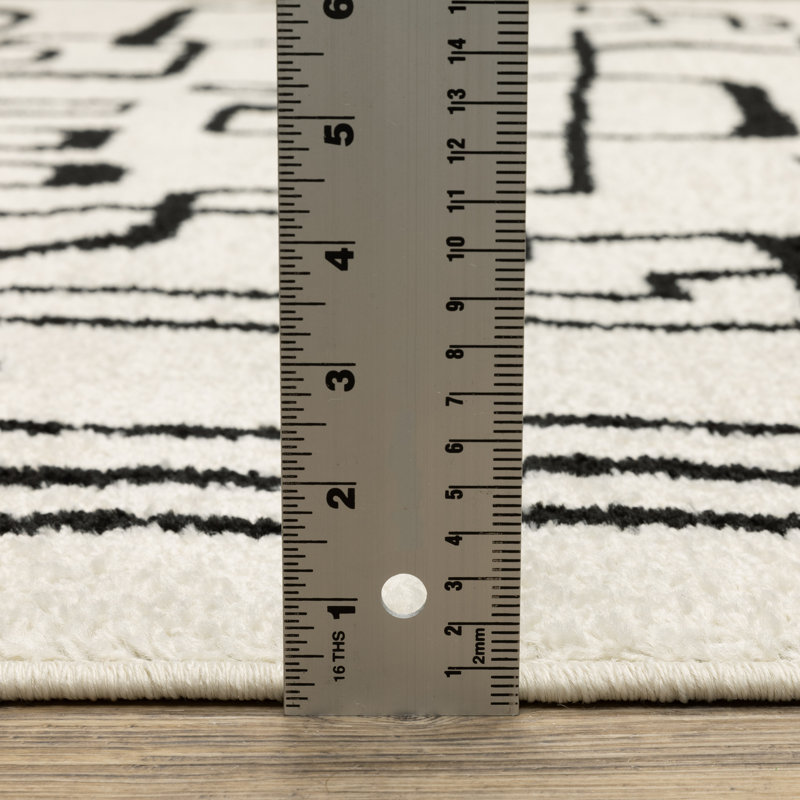 Tapis beige / noir moderne Hennings, Tapis de couloir de 2 pi x 7 pi
