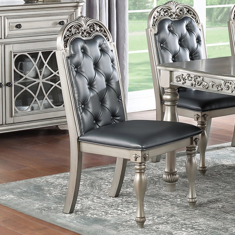 Ensemble de 2 chaises de salle à manger rembourrées en polyuréthane, argent, L 23 po x l 25 po x H 42 po, bois d'hévéa, ensemble de 2 pièces, chaise, argent, comprend 2 pièces par boîte