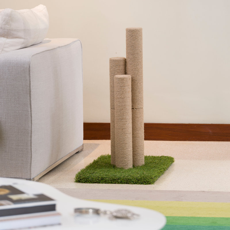 Stender Scratching Post