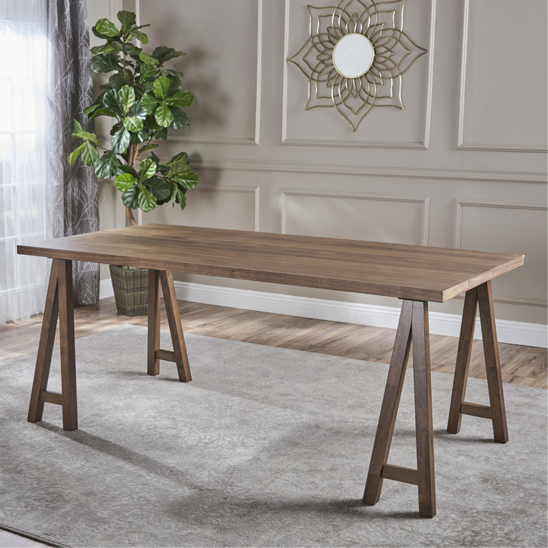 Table à manger, Noyer