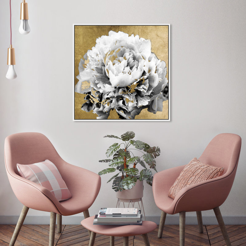 Parfum Magnolia - peinture sur toile, Toile blanche encadrée, H 24 po x l 24 po
