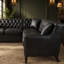 Canapé modulaire en L en forme de L, Chesterfield moderne de style Mid-Century avec dossier capitonné et garniture cloutée-130033593