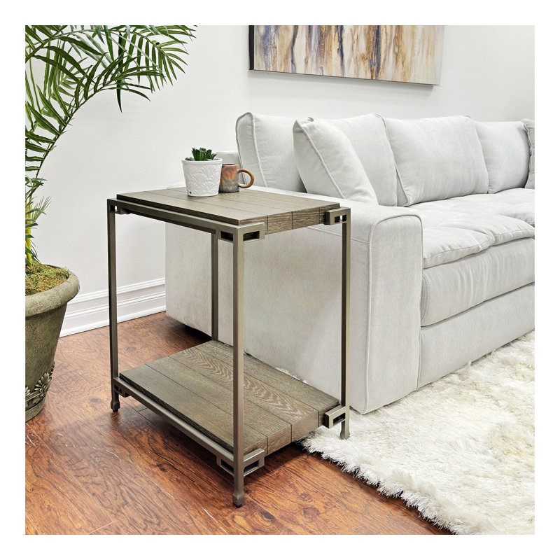 Table de bout en bois massif Marizza, H 24,05 po x l 22,05 po x P 14,05 po
