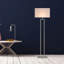 Lampe sur pied moderne pour salon Peavine