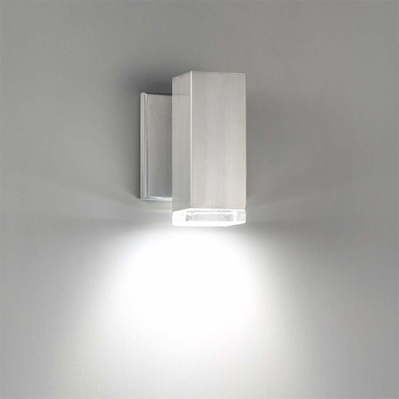 Plafonnier encastré d’extérieur à del Forst, H 6 po x l 4,5 po x P 3,5 po, Aluminium brossé