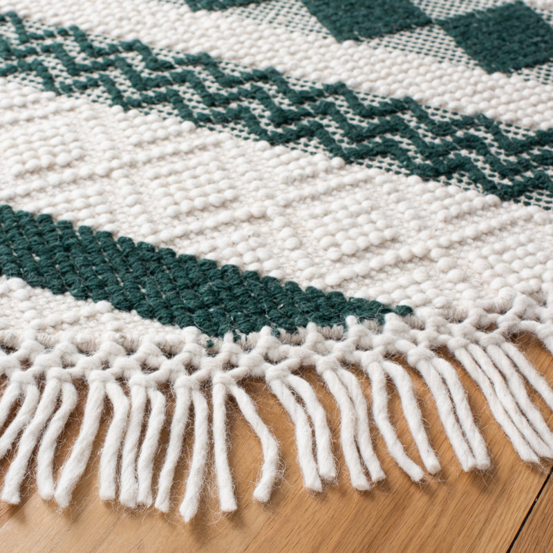 Natura Hand Woven Wool Geometric Rug, Round 6'