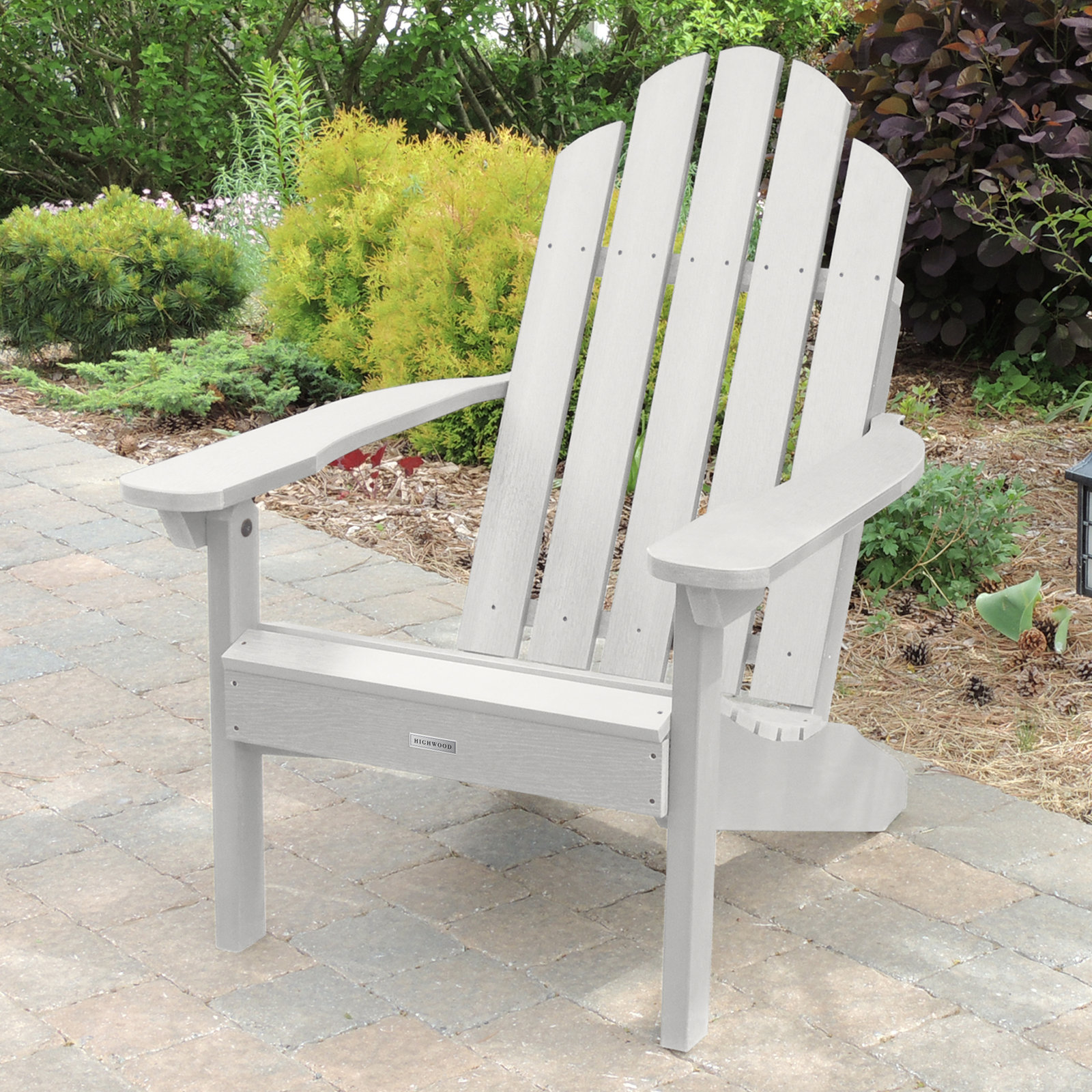 Leis Outdoor Adirondack Chair, White