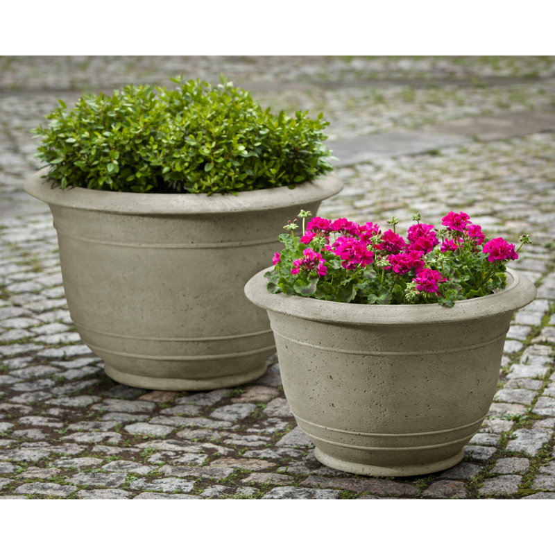 Pot à fleurs en pierre Padova, H 18,25 po x l 28,25 po x P 28,25 po, Vert
