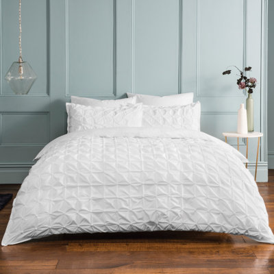 Landrum Polyester Solid Colour Duvet Cover Set with Pillowcases