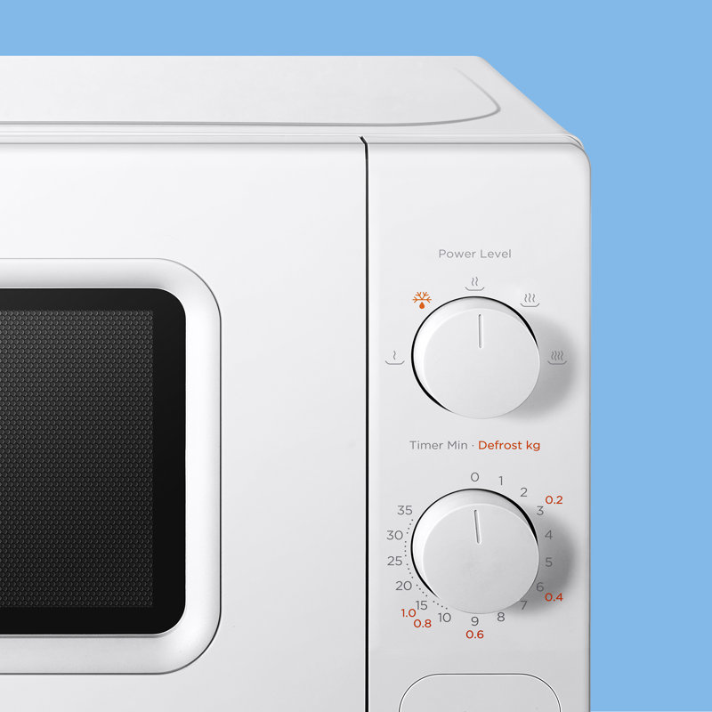 Living And Home 44cm 20m³ L 700W - Watt Smart External Countertop Microwave with Sensor Cooking and Air Frying Capability