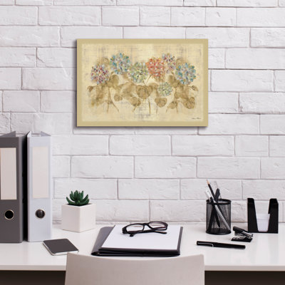 «Row Of Hydrangea» par Cheri Blum, art mural sur toile