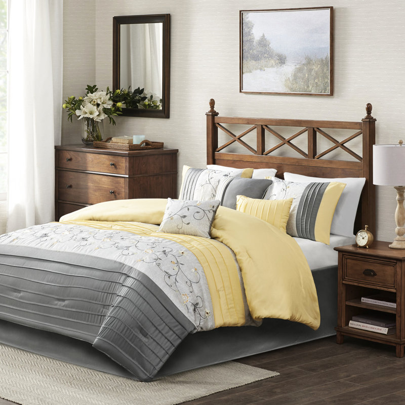 Édredon jaune très grand 7 pièces - Serene, brodé, édredon, taies décoratives, coussins décoratifs, jupe de lit, lavable à la machine et superbe pièce sereine, style facile à laver