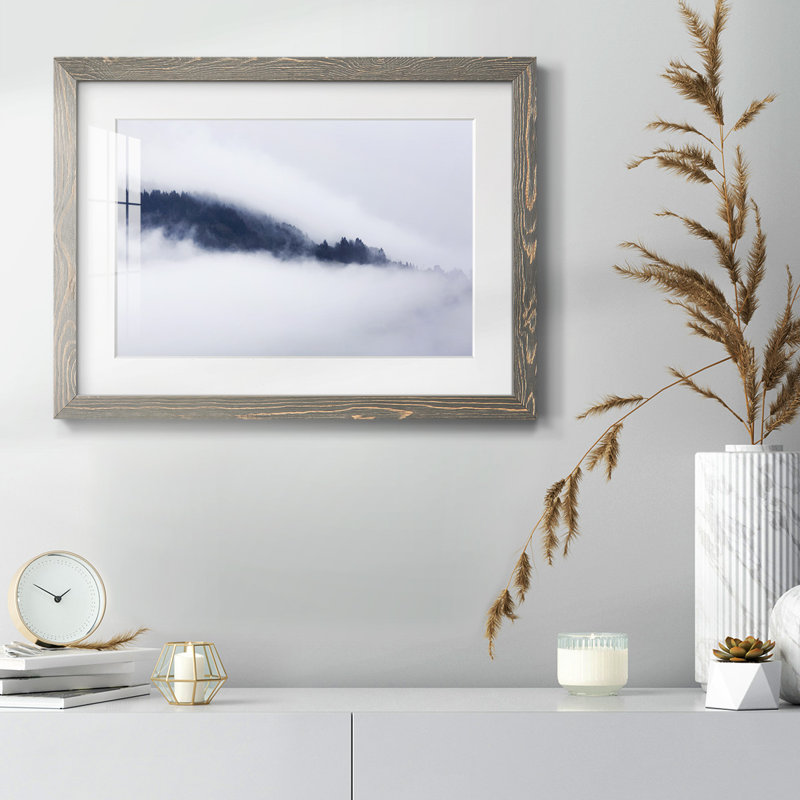 Dans les nuages - reproduction de cadre photo unique, H 22 po x l 32 po x P 1,5 po, Gris