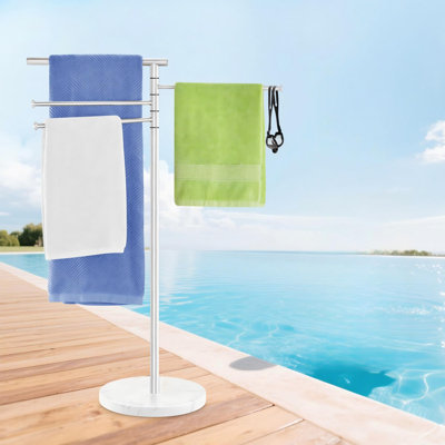 Porte-serviettes sur pied, porte-serviettes vertical pour salle de bain, avec base lestée, support de séchage de serviettes moderne avec 4 bras pivotants, acier inoxydable (nickel).