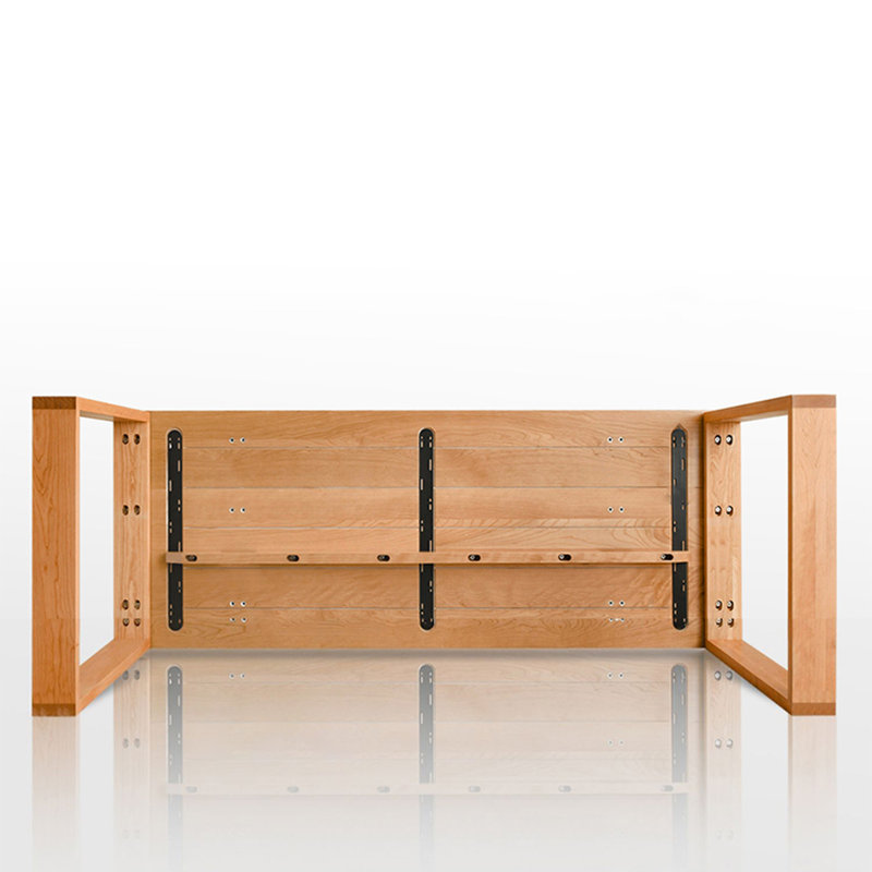 Juliana, 29.52"H x 82.67"L x 31.49"W