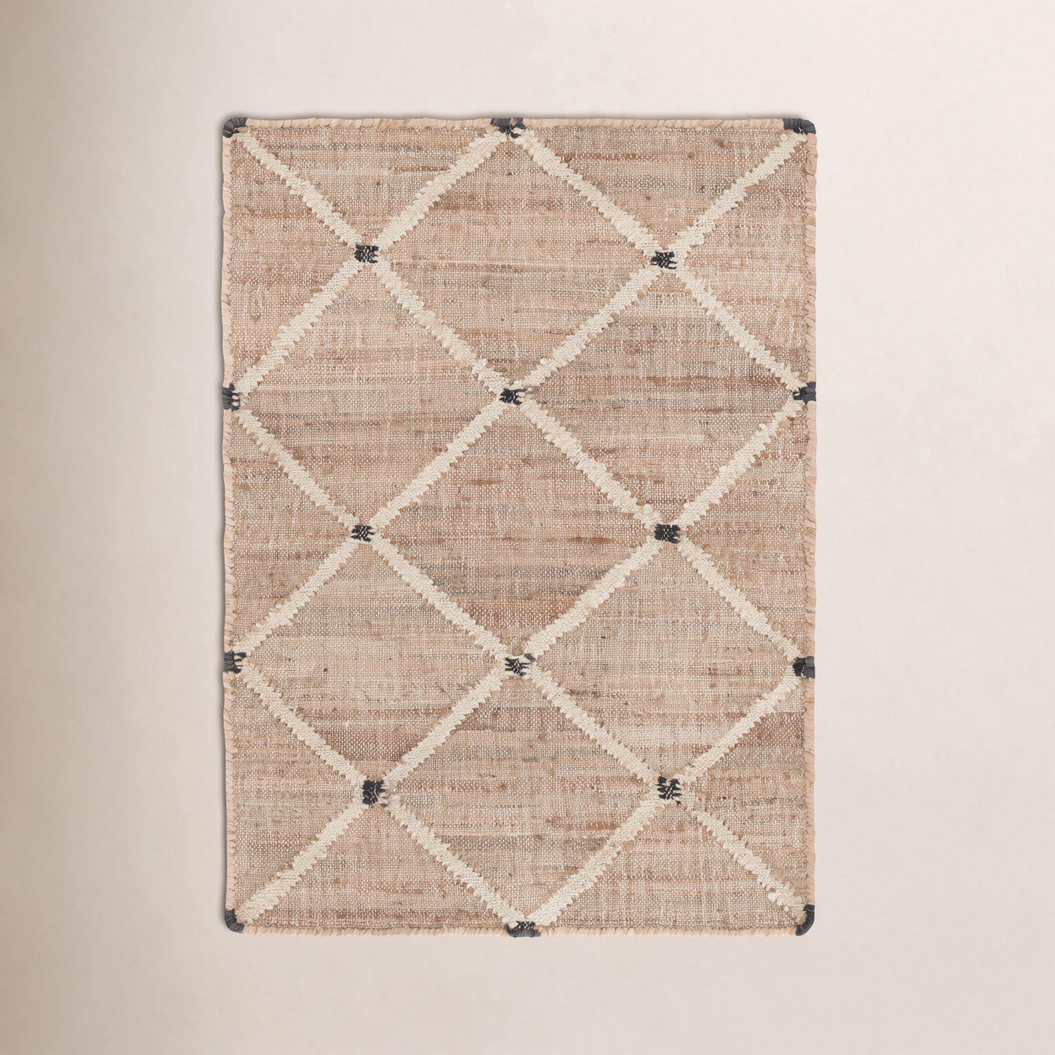Kali Natural Handwoven Jute Rug, Rectangle 3' x 5', Natural