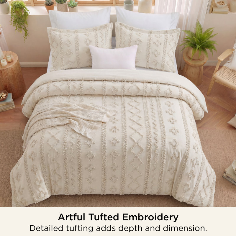 Bedsure Tufted Boho King Comforter Set – 3-Piece Beige Shabby Bedding，Farmhouse Jacquard Bed Set with Embroidery, All-Season Softness for Cozy Bedrooms & Boho-Chic Gifts