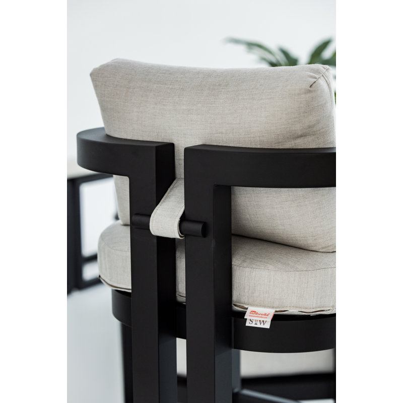 Outdoor Dining Armchair