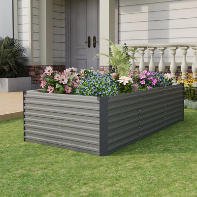 Self-Watering Outdoor Raised Garden Bed