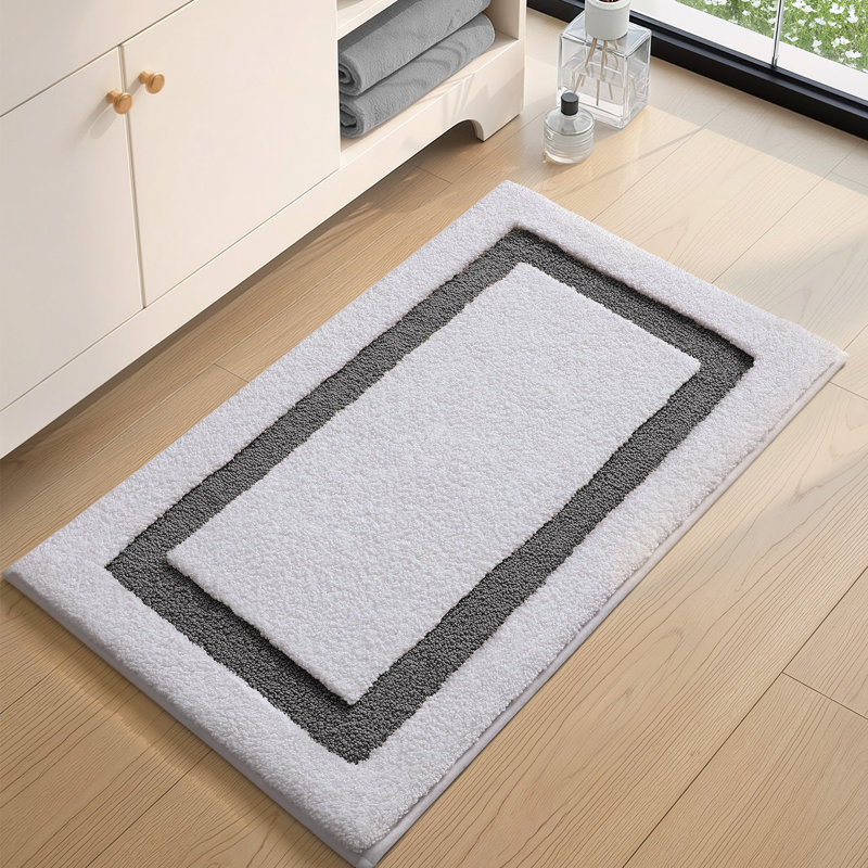 Tapis de bain avec envers antidérapant, 24" W x 36" L, Dark Grey