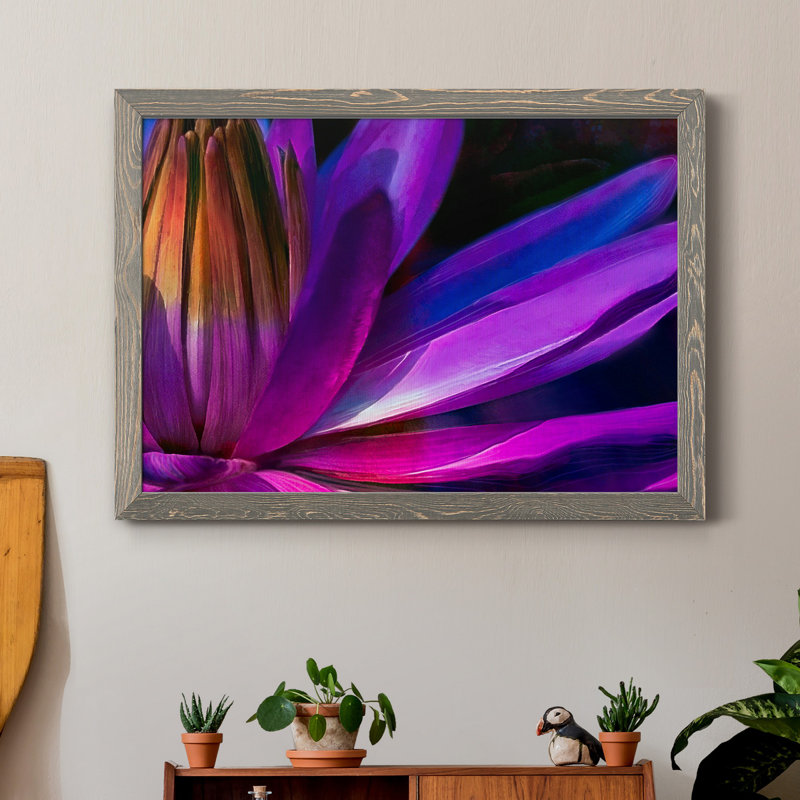 «Retro Petals I», reproduction d'impression sur toile, Encadré gris, H 31,5 po x l 23,5 po x P 1,5 po
