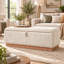 Pouf de rangement en velours Canterbury avec couvercle relevable et base imitation bois-2130992027