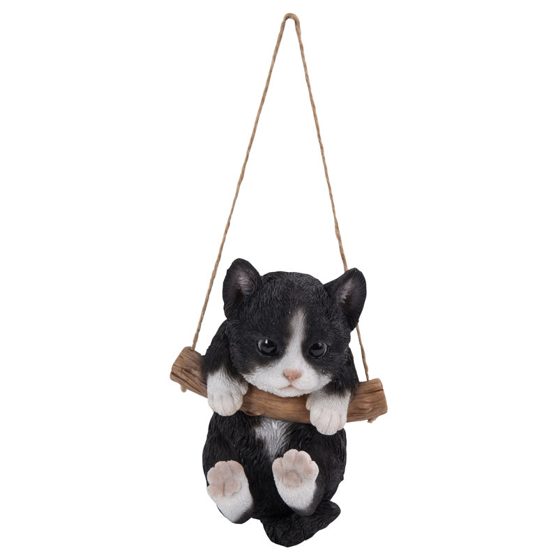 Statue de chaton suspendu