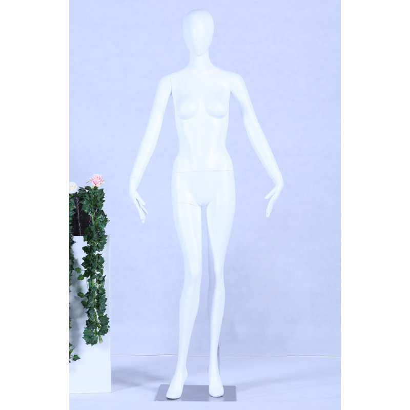 Anayiah Bust Decorative Object