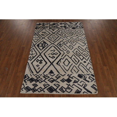 Abstract Wool Moroccan Oriental Rug 4x6