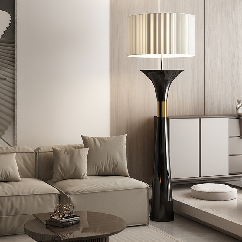 Lampes sur pied en fer noir, Noir
