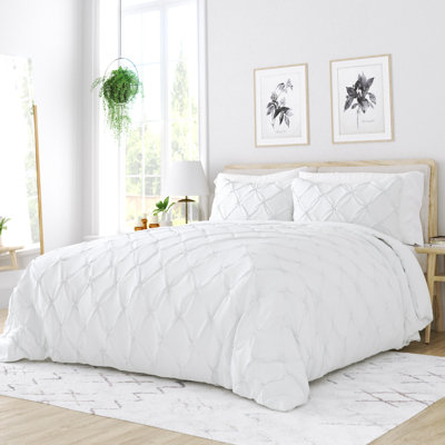 Pinch Pleat Textured Duvet Cover Set
