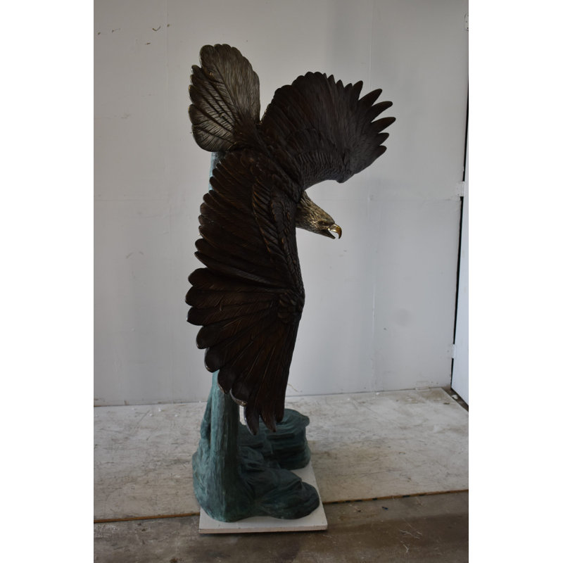 Giant Eagle in Action Looking for His Prey Bronze Statue Size: 78" x 28" x 74"H