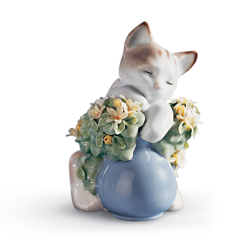 Figurine chat chaton rêveur