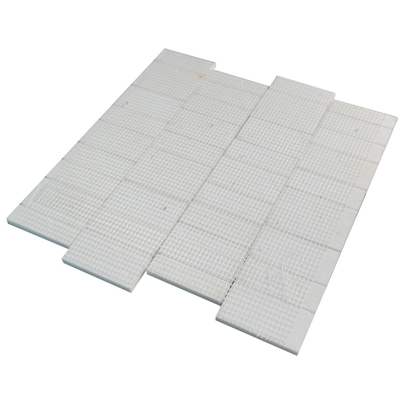Naturel Dorato blanc et or 12,6 po X 12,92 po Carreau de mosaïque en marbre poli imbriqué