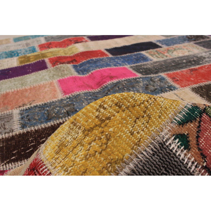 Tapis unique en laine noué à la main style patchwork ivoire / bleu / gris années 2010 5 pi 4 po x 7 pi 8 po Arboleya