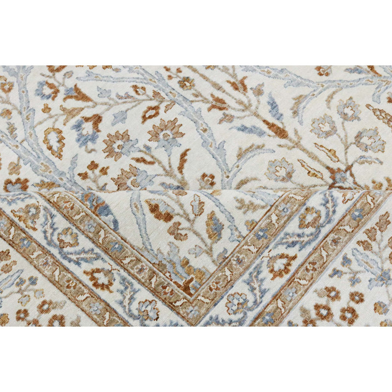 Hand Knotted Wool Area Rug in Beige, Rectangle 5' x 8'