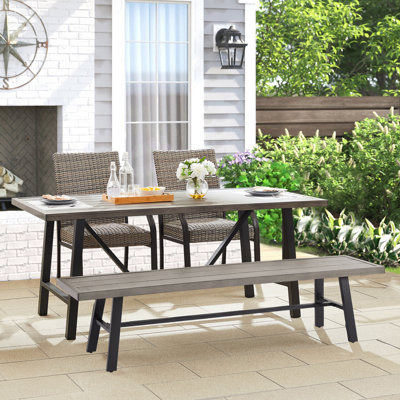  4 - Person Outdoor Dining Set