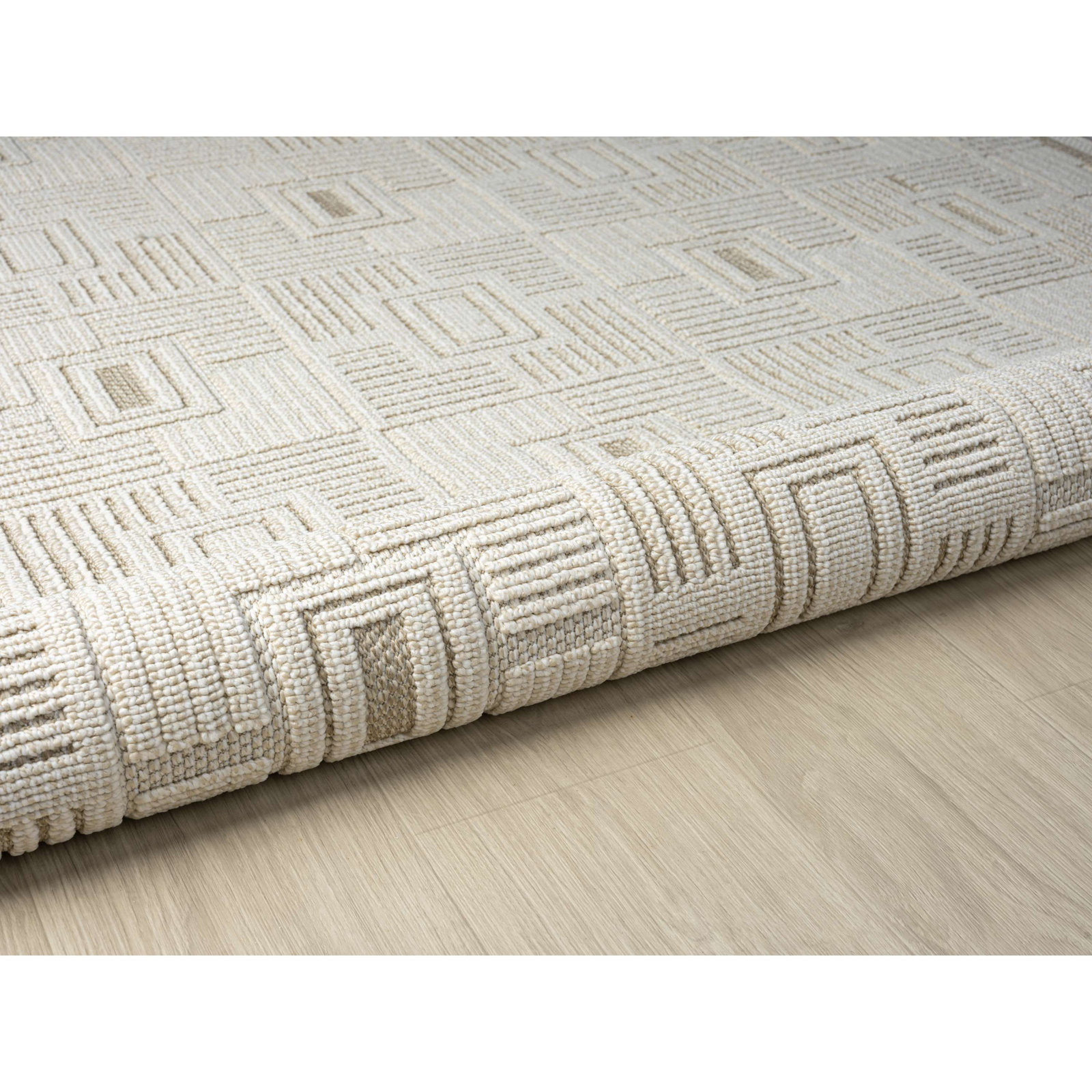 Hildegard Checkered Outdoor Rug, Rectangle 5'3" x 7'3"