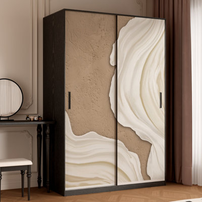 Simple And Elegant Wardrobe With Waves