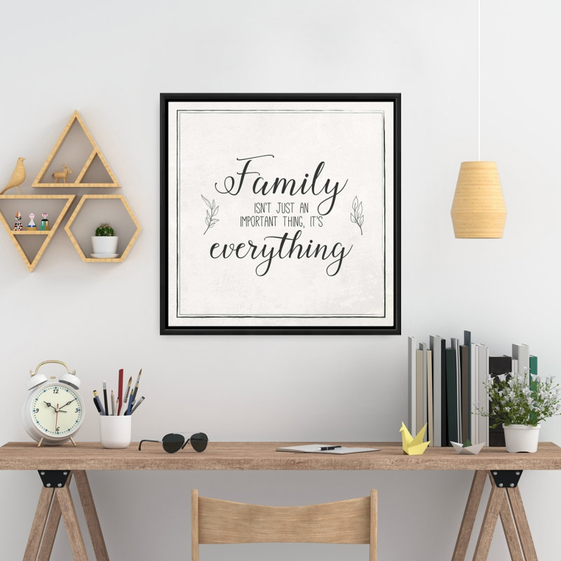 Reproduction familiale sur toile, H 24 po x l 24 po, Toile encadrée noire