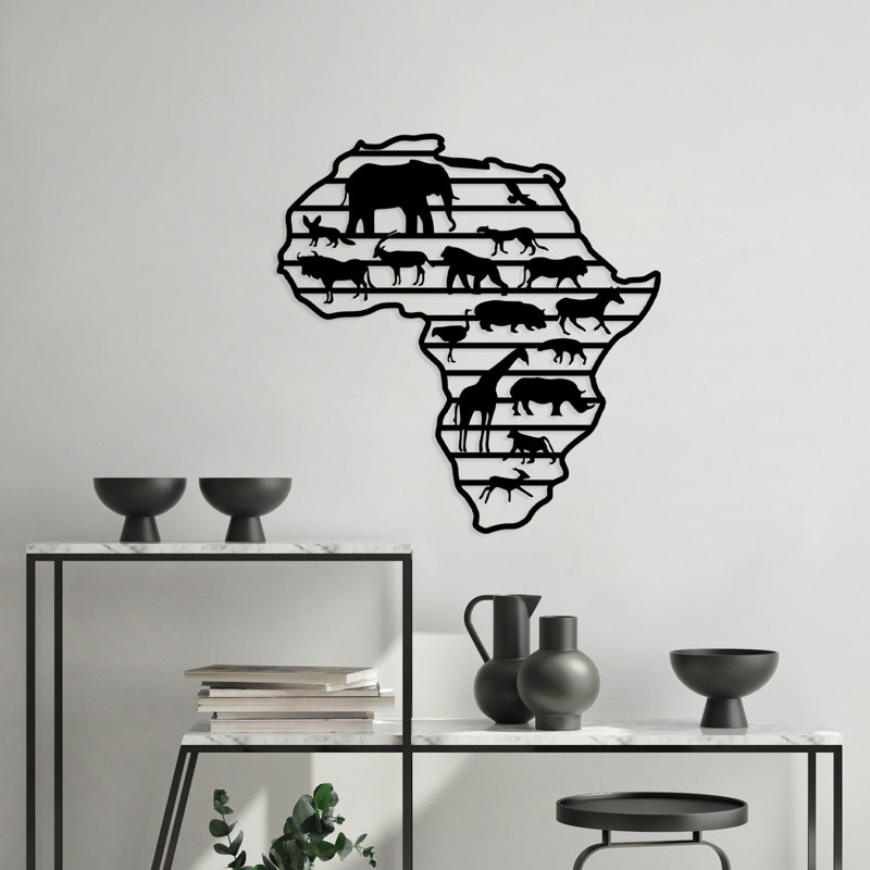 Elegant Black Decorative Metal Wall Accessory, 26.4 x 27.6 inches | 100% Metal, Thickness: 0.06 inches | Lightweight at 1.3 lbs, Perfect for Home Decor & Stylish Wall Art, Easy to Hang