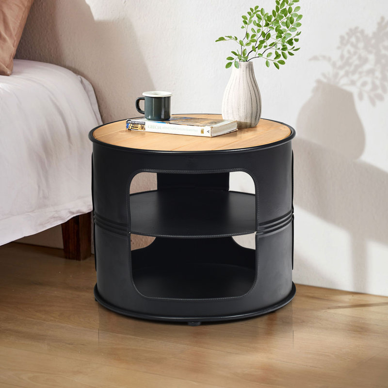 Kuska Side Table