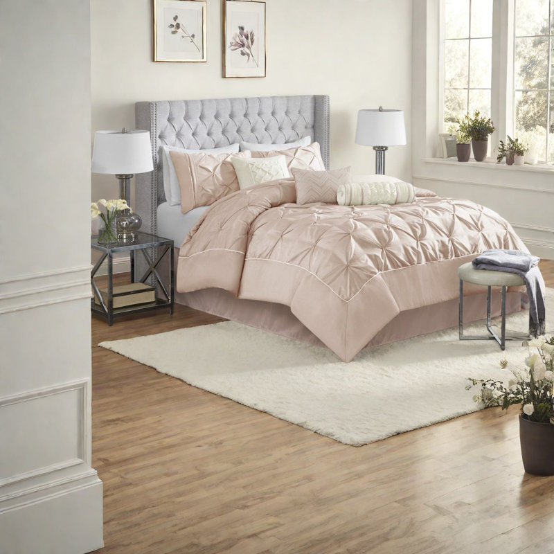 Luxurious 7-piece Blush Bedding Set, King Size, Tufted Polyester For Elegant Bedrooms