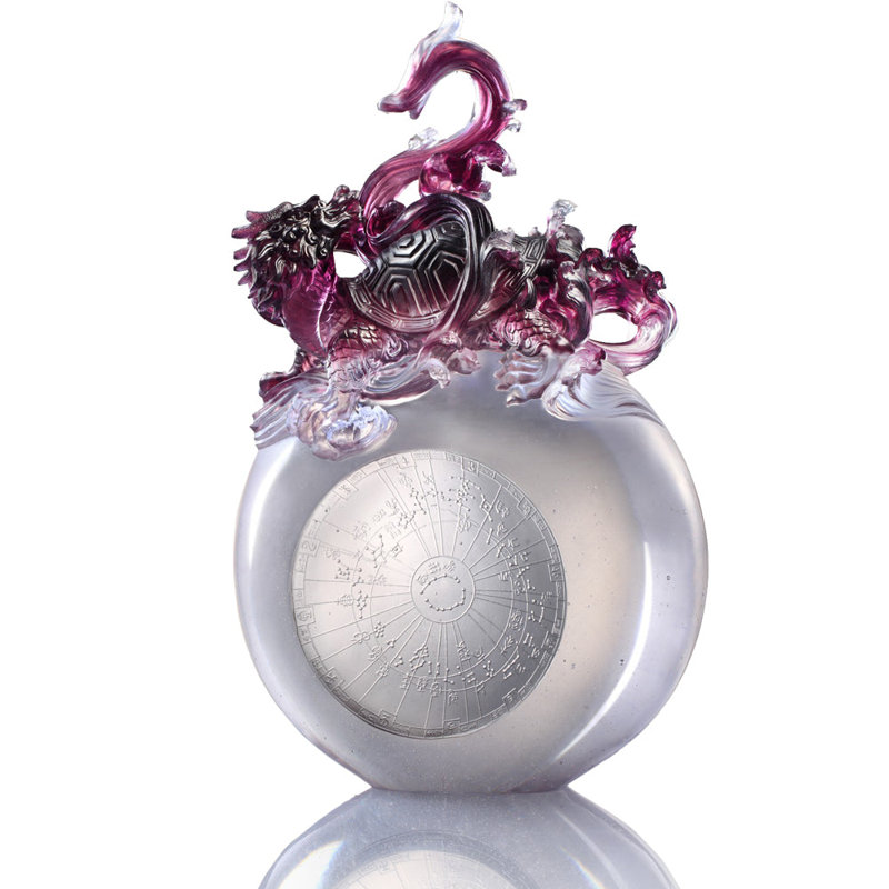 Directional Clarity Figurine